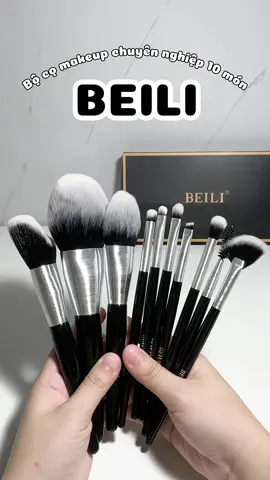 Sang xịn mịn. Ai mới tập tành makeup múc liền bộ này đi. Đầy đủ và tiện lợi #boco #premiumclubvn #bocomakeup #comakeup #beili #makeup #cotrangdiem #bocotrangdiem #beauty #BeautyTok #makeuptips #meotrangdiem #xuhuong #viral