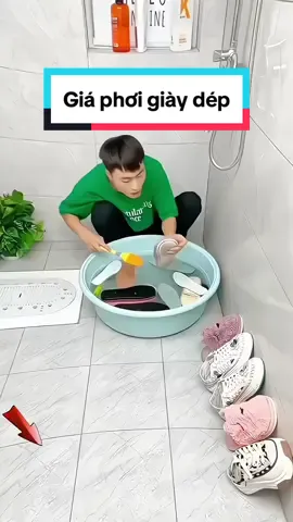Giá phơi giày dép, tiết kiệm diện tích #xuhuong #giadungtienich #giaphoigiaydep 