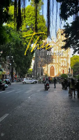 Hà Nội chuẩn bị bước sang mùa đẹp nhất rồi 🍂 #muathuhanoi #nhatholonhanoi #thang8 #hanoi #viral #fyp #xuhuong 