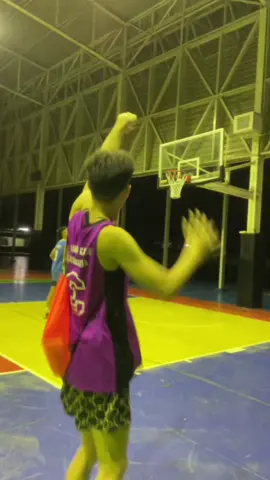 ยิงยังไม่เข้าจะไปเ-้าใครได้