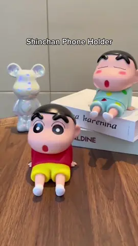pecinta shinchan wajib punya phone holder gemes ini!! bisa jastip di kita yaa🥰 #shinchan #crayonshinchan #figureanime #phoneholder #phonestand #standinghp #jastipchina #jastipchinaindo #barangunik #baranglucu 