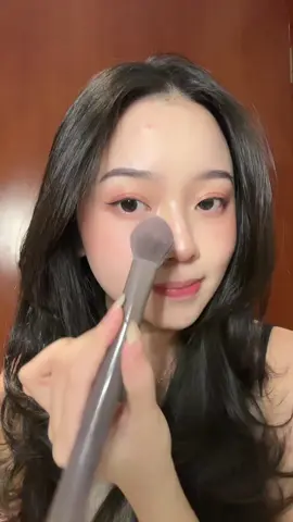 udah ga pernah lupa bawa loose powder lagi di dalem tas 💓 #focallure #loosepowder 