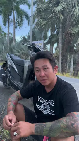 Đôi dép Quốc Dân Là Đây