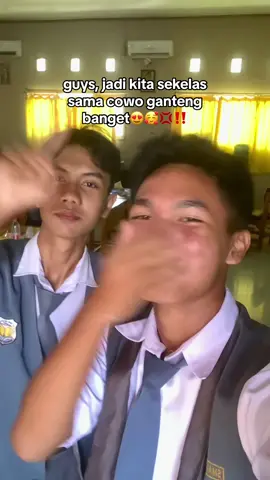 ganteng kan😵‍💫🤏🏻 #fyp #trend #smansa #tiktokdoyourmagic 