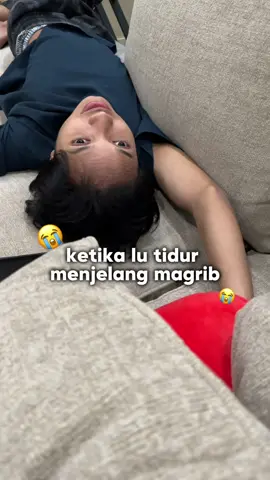 TOLONG INI KNPA YAK?😭