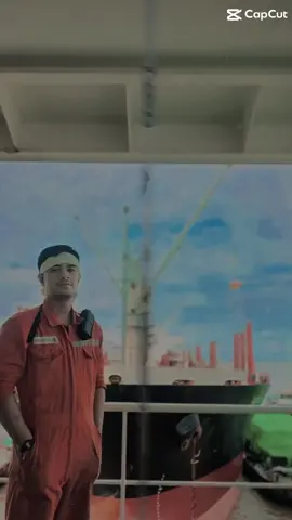 Seawoman x Seaman🤎#CapCut #seaferarescouple #seamanlife #seamantiktok 