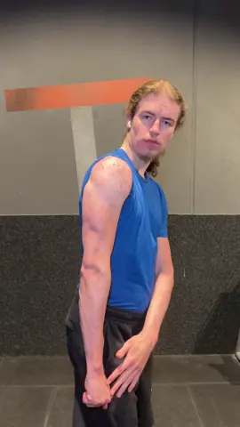 L’évolution de mon physique après 3 mois de musculation 💪 #talmo #musculation #transformation #basicfit 