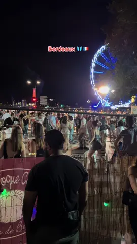 France Bordeaux night #bordeaux #france #night #fyp #foryou #foryoupage #tiktok #viral #dubai 