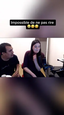 Prend ton menton on s’en va 😭😭 Son rire c’est trop 🤣#CapCut #tk78 #memes #drole #pourtoi 