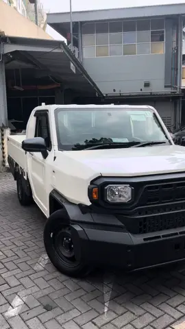 HILUX RANGGAA!!!  Mobil Terganteng Sejagat Rayaaa!!!! Yuk yang mau bisa pesan ke Fikri Ajaaa!!! #fyp #toyotahilux #toyotabandung #toyotaindonesia #toyotahiluxrangga 