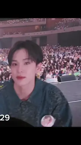 selalu amaze sama mata asahi kayak emot 🥺 cr: @/sahiiiiiiii29, @/hichan_24 [maaf wm nya ke cut] #asahi 