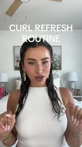 this refresh routine will have your day 3 curly hair looking like it was wash day🫶🏼