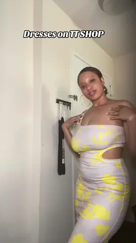 This is seriously the perfect summer dress & comes in a variety of colors/patterns 😍☺️  #fashion #MomsofTikTok #tiktokshop #shopping #dresses #Summer #tiktok #fashiontiktok #creatorsearchinsights 