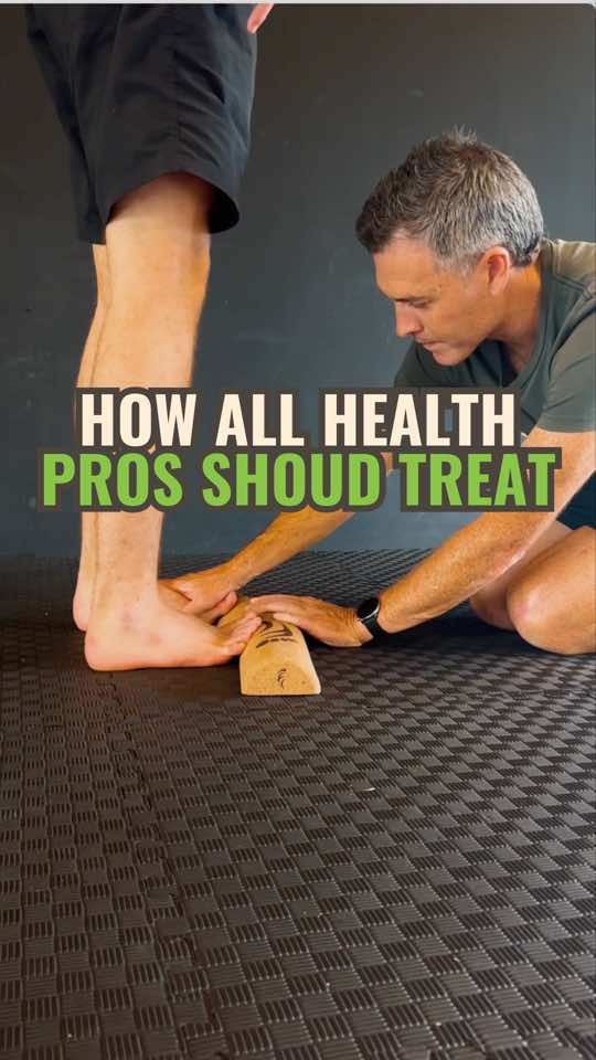 Our role as health professionals is not to be the fix but to empower and inspire. We need more TFC Pros like Andy. If this resonates with you, we want you on team TFC. Apply now to become a TFC Pro and join Andy as we lead a global shift in how people care for their feet. To learn more head to the link in our bio and click ‘BECOME A TFC PRO’ #thefootcollective #connect #healthprofessionals #foothealth #naturalfoothealth #naturalfootfunction #footfunction #strongfeet #barefoot #orthotics #bunions #plantarfasciitis #restore #physio #podiatry #physiotherapy #physiotherapist #learn #educate #inspire #advice #footpain #pro #fyp 
