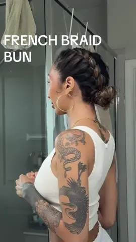 Heatless hairstyle for the summer ☀️ #frenchbraids #braidedbun #braidedhairstyle #summerhairstyles #heatlesshairstyles 