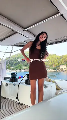 100% recomendado y algo con lo que soñare toda la vida con regresar !!! 10/10 GASTRO MARE 🇭🇷🇭🇷 nos faltaron mil restaurantes que probar NI MODO TOCA REGRESAR JIJI