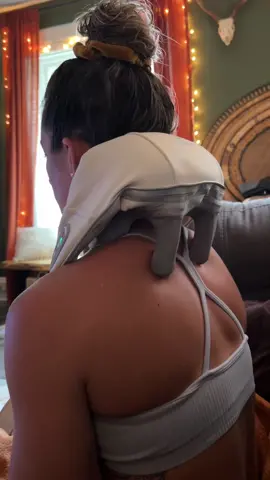 Lifesaver #neckmassager #neckpain #lifesaver 