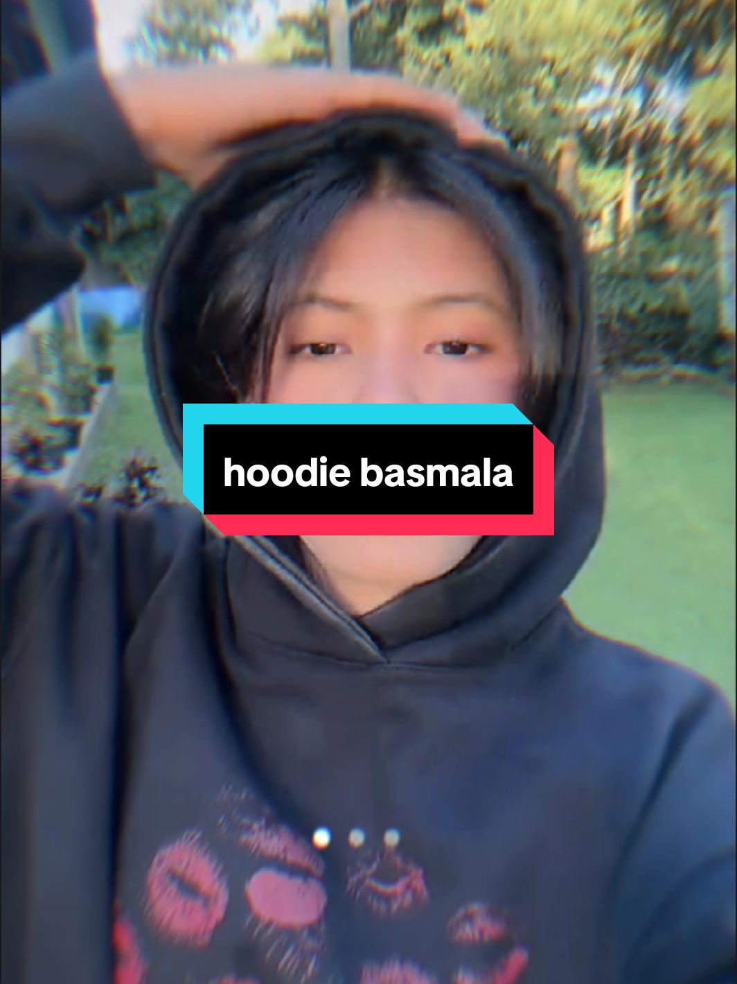 couple nih ye #CapCut #fypシ #fypシ゚viral #fyp #mala #basmallahgralind #basmalahrakha #masukberanda #hoodie #couple #basmalahku #basmala #rakha 