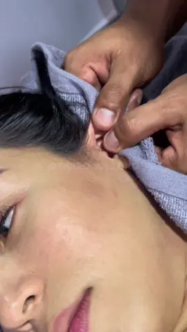 Ear chiropractic #chiropractic #ear #chiropractor #asmr 