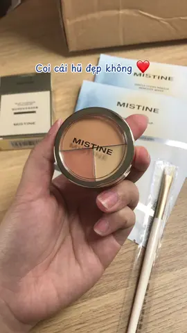 Unbox kem che khuyết điểm 3 ô dạng đặc của Mistine #vanthanhvy #review #reviewlamdep #fyp #unboxing #makeup #swatches #mistine #concealer 