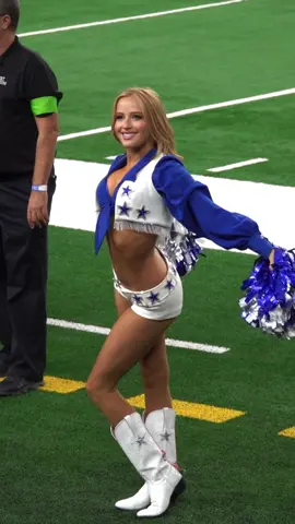 shoulda been a #dallascowboyscheerleaders 🤩💙@Kylie Dickson #dcc 