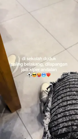 ver kiperrr😜 #lewatberanda #fyp #fypシ゚viral #futsal #futsalplayer #bahanswmu 