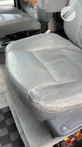Professional leather interior restauration #sprinter #mercedes #detailing #leather 