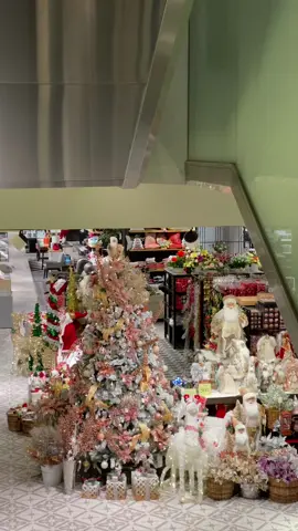 Bahan buat story whatsapp jalan jalan jernih 4k footage natal di Grand Indonesia #fyppppppppppppppppppppppp 