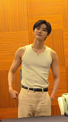 wow kutangan doang #jaemin #nct