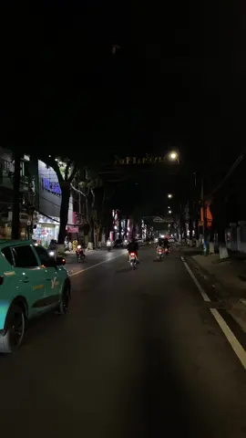 Đã hạnh phúc sao cần thêm em để cay đắng gõ cửa tim em 🥹 #xuhuongtiktok #tamtrang 