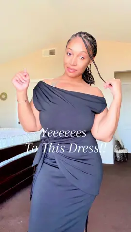 This dress is a TEN OUT OF TEN!!!!!! It is so nice and complimenting to the body. #womensdress #cocktaildress #womensfashion #gracekarin @Grace Karin US Shop 