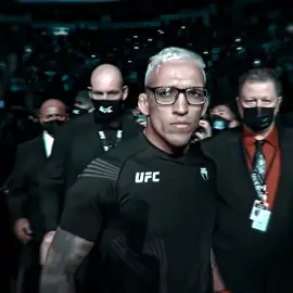 A vida de superação do charles Oliveira 🇧🇷 #charlesoliveira #UFC #charlesdobronxs #mma #charlesoliveira🇧🇷 #ufcbrasil #edit #viral #fyp 