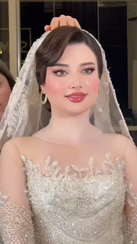 #عروس #مكياج #تسريحة_شعر #فستان #فستان_عروس 