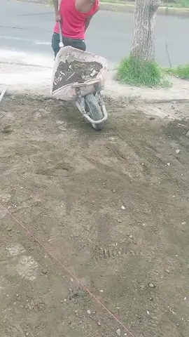 estoy cansado jefe #trabajo #pavimento #construction #carretilla #trupper ayúdame #ranchitoquerido 