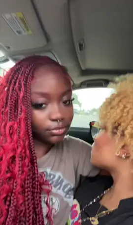 @Aniya ✨  #fypp #wlw #lgbtq #viral 