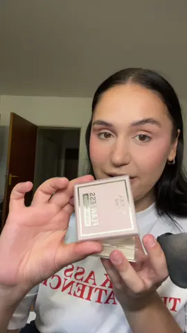 Kush tjt e ka provu? 😻 #fyp #perty #albtok #albaniantiktok #albaniantiktoker #shqiptaretneperbote🇦🇱🌍 #shqiptare #makeup #makeuptutorial #makeupartist #rivalpowder #rossmann #rossmanndupe #rossmannmakeup #loosepowder #hudabeautydupe #shkoder #shkodrane #kosovatiktok 