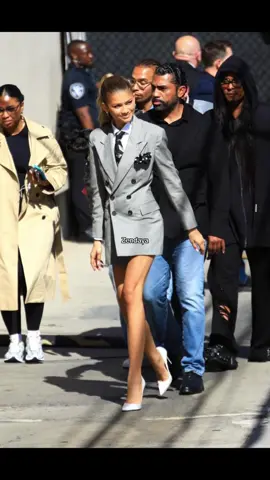 Zendaya street style  #zendaya #zendayacoleman #zendayastyle #zendayastreetstyle #fyp #fypシ #foryoupage #foryou #viral #aesthetic #fashion #fashiontiktok #outfit #outfitideas #outfits #outfitsinspo #fashioninspo #StreetStyle 