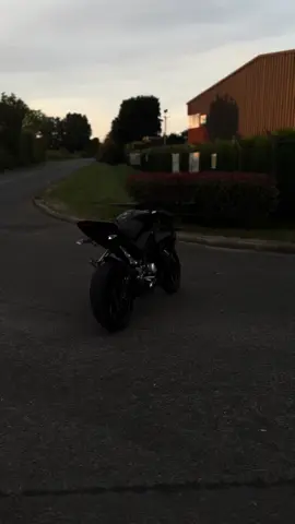 so if your lonely🥷🏽#tombikes #r125 #yamaha #yamahayzfr125 