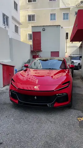 ¡La nueva Ferrari Purosangue de El Alfa! #elalfa #este #ferrari #ferraripurosangue 