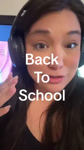 70 hours of worktime wireless headset #school #backtoschool2024 #schoolsupplies  #tiktokshopfinds #flashsale #wirelessheadphones #headset #wireless #tiktokshopbacktoschool  