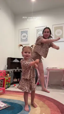 I fear Viv slayed harder than she ever has before with this one 😂💅🏼 matching bff energy is elite