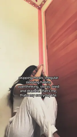 sobrang hirap nakakapang suko pero gaya nga ng sabi nila there's a rainbow after the rain #padayon 