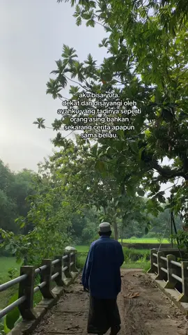 definisa gausah prote cukup jalani dan syukuri karena Allah tau bagaimana cerita kedepannya.