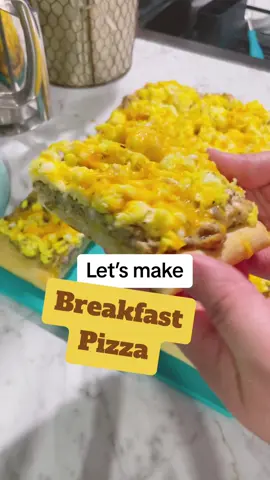 My go-to meal prep breakfast lately! I suck at eating breakfast consistently but this is so good heated up in the microwave or oven! And it keeps me full til lunch. 😋 #breakfastpizza #breakfastideas #mealprep #easymeals #Recipe 