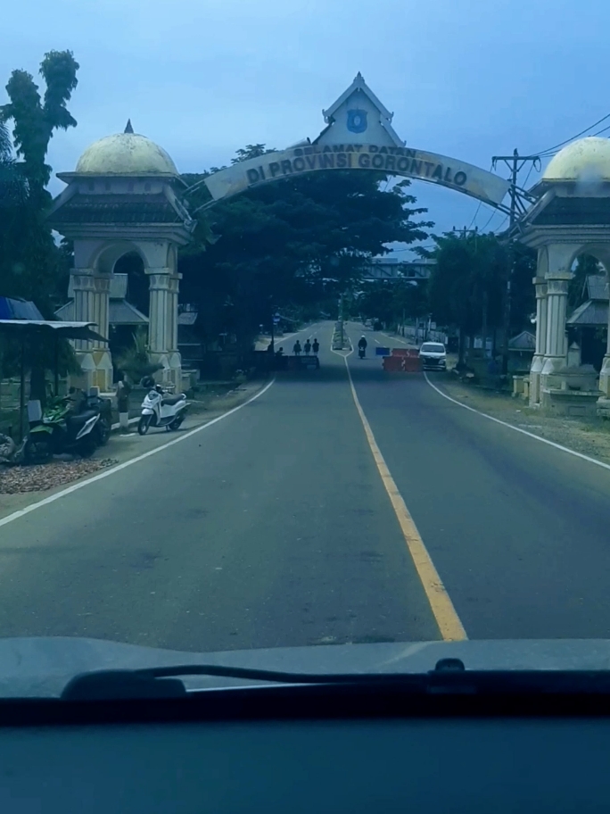 setelah melewati perjalanan jauh akhirnya sampai #welcome #gorontalo #fypシ゚viral #toili -gorontalo