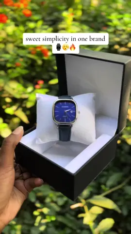 #theblingboxstore #watch #leather #watches #unisex #jewelry #business #capcut #fyp #foryoupage #trending #casio #leather #formen #women #kampala_tiktokers #foryou #support #onlineshopping #fypage #tiktok #fypシ゚ #fyppppppppppppppppppppppp 