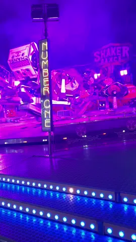 Shaker dance - Fun park #funpark #shakerdance 