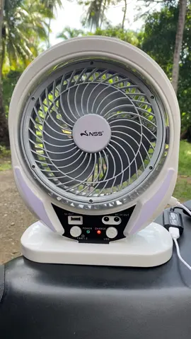 #solarelectricfan #solarfan #solardeskfan #8inchessolarfan #rechargeablefan #rechargeablesolarfan #nsssolarfan #fyp #foryoupage 