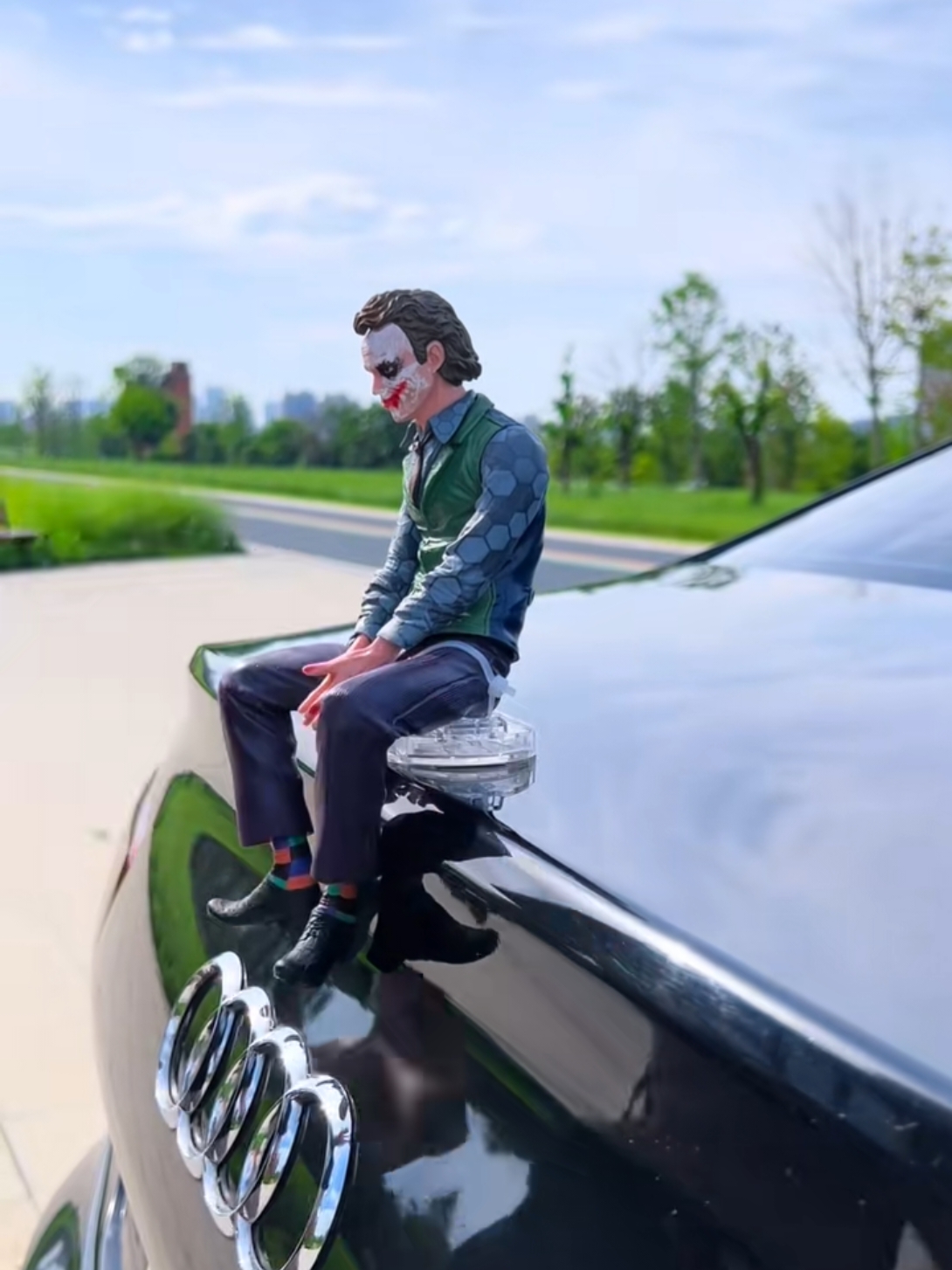 The Joker โมเดลฟิกเกอร์ท้ายรถพร้อมอุปกรณ์ติดตั้ง #โจ๊กเกอร์ #โมเดลฟิกเกอร์  #ท้ายรถ 