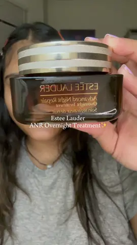 Gifted by Estee Lauder ❤️  @Estée Lauder’s Overnight treatment is the seal in step for your night time skin care routine. This treatment gains your skin’s moisture and makes the skin barrier strong🫶  As a dry skin girl, i love how hydrated my skin felt in the morning ✨🫧 #advancednightrepair #thenightclub  #esteepartner #skeepers #skincare #nighttimeskincare #skincareroutine  #TikTokCreatorSearchInsightsIncentive #CapCut #gifted_by_esteelauder  #skincaretok #esteelauder 
